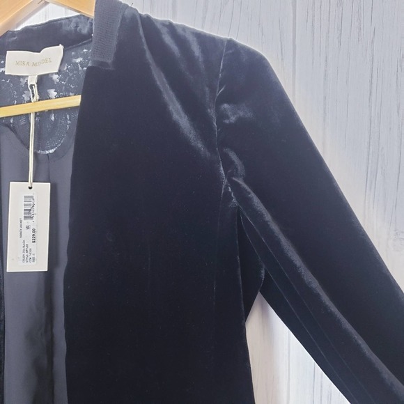 Mika Mindel Size S Nancy Jacket Black Velvet Lace Long Sleeves Open Front NWT - Picture 4 of 11